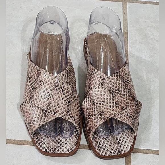 Sam Edelman Idina snakeskin Sesame Slip On Open‎ Toe Mule Slide Flat Sandal sz 7 - Picture 1 of 7